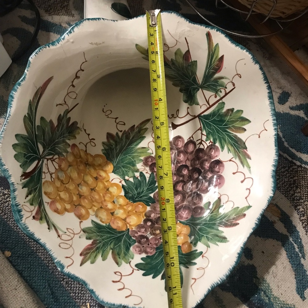 Hand painted dish - Picture 12 of 15